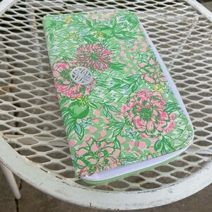 Lilly Pulitzer Green and Pink Floral Key & Card Holder